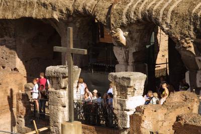 066colloseum.jpg