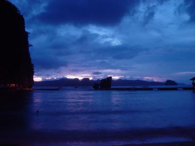 u36/jaizel/medium/24480351.PalawanBlue.jpg