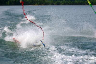 matt_kneeboard_fall13.jpg