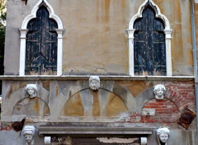 venice church fascade.jpg