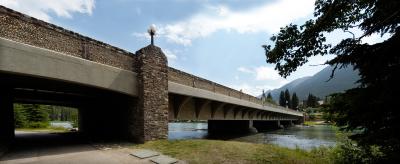 u36/john_huff/medium/32276151.Bridge.jpg