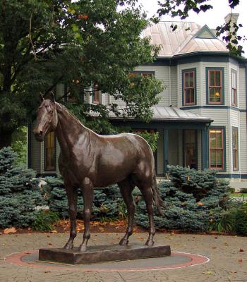 secretariat118.jpg