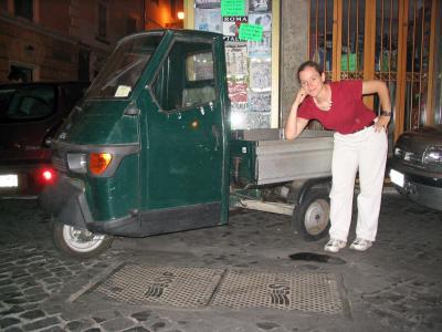 3-wheeler flatbed