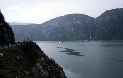 Norway033_Scenery_Hjelmeland.jpg