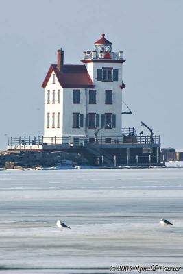 Lorain West Breakwater Lighthouse