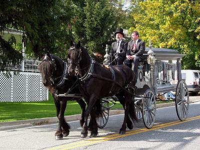 Horse drawn hearse_4873.jpg