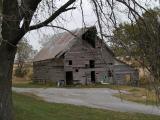 old barn.JPG