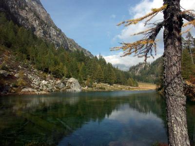 Lago delle Streghe (Witches' Lake) 3