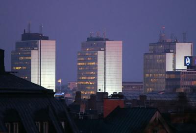Feb 7: City in dusk