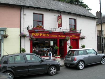 Poppies is famous for home cooking.  Poppies Chicken, Rhubarb Crumble and an array of vegetarian dishes and salads.  Yummy!!

