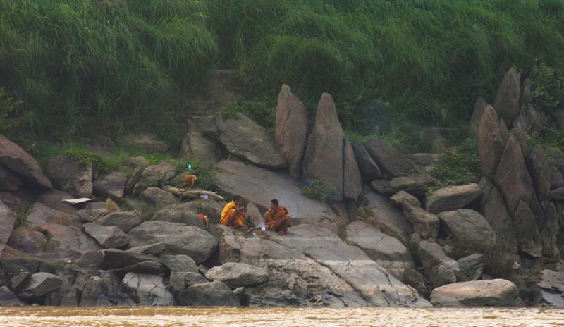Lunch along the Mekong