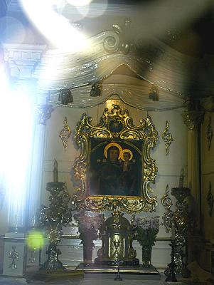 altar in side chapel