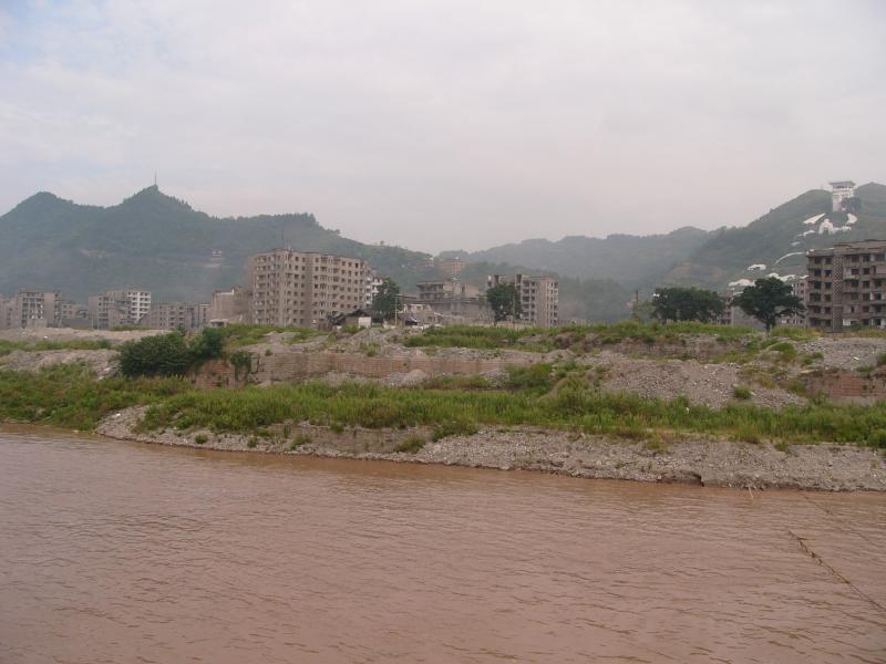 << Fengdu...