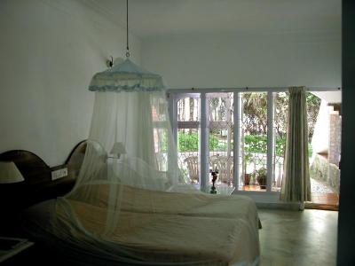 Cottage seaside bedroom