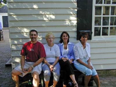 Ott Family - Greg, Phyllis, Darlene & Debbie