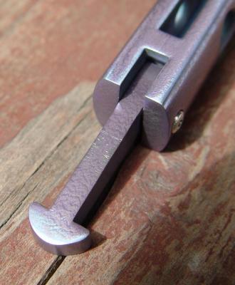 42A 1 latch.jpg