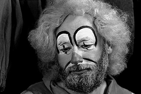 Clown of Dutch childrens theatre Yoyo