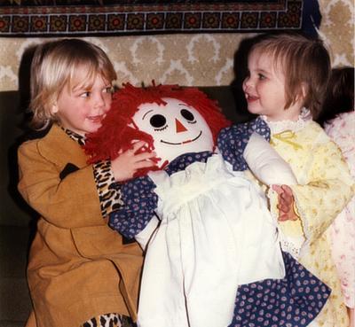 u36/pstewart/medium/24470169.raggedyann.jpg
