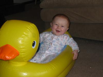 tays ducky bath