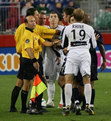 GV3B0314foul.jpg
