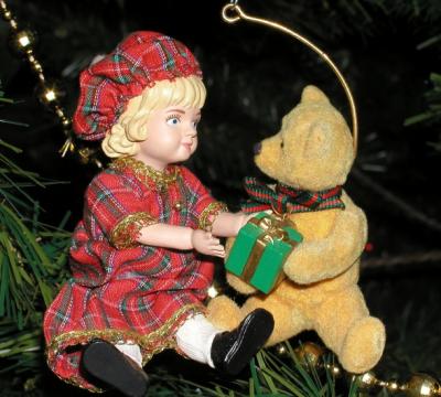 JPG a girl bearPC242458.jpg
