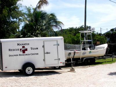 u36/rixx/medium/34462998.DRCManateeRescueBoat.jpg