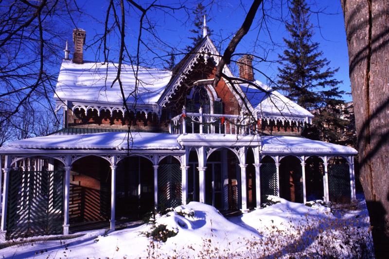 Aurora, Ontario, Hillary House Museum