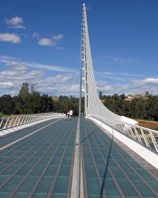 Sundial Bridge from Entrance