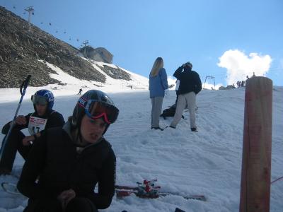  Sun shining and Martina and another German skier geting ready