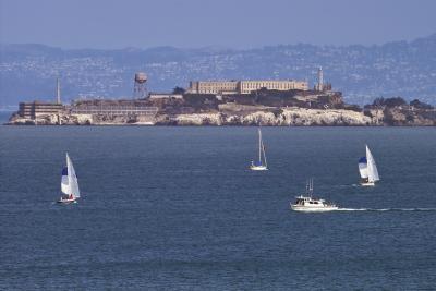 Boating by Alcatraz