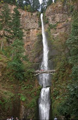 crh_multnomahfalls1.jpg