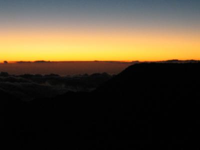 u36/sking/medium/23559709.MauiHaleakalaSunriseDaybreak03600x800.jpg