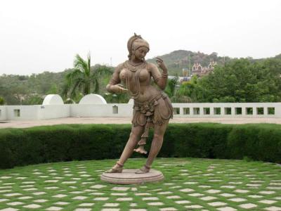 Dancing girl.jpg