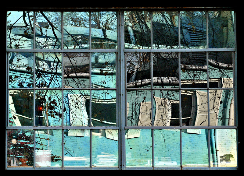 <b>2nd<br> Panes in the glass</b><br><font size=2>Fremiet