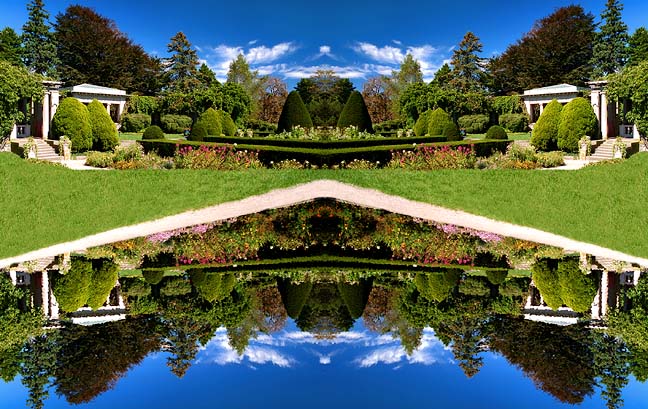 <b>Reflections</b><br><font size=1>by Tomrok