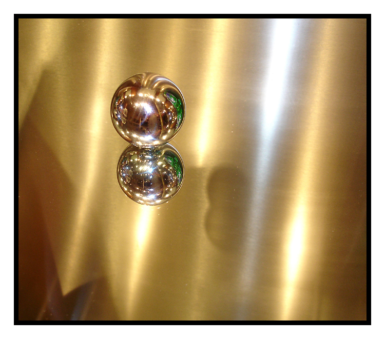 <b>sprite ball</b><br><font size=2> by Adrian_K</font>