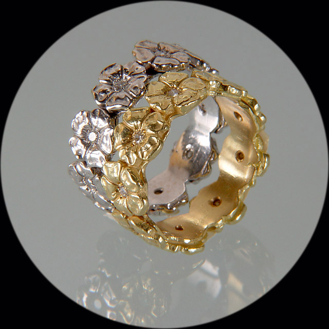 Yellow and white gold rings by Avi Shachar