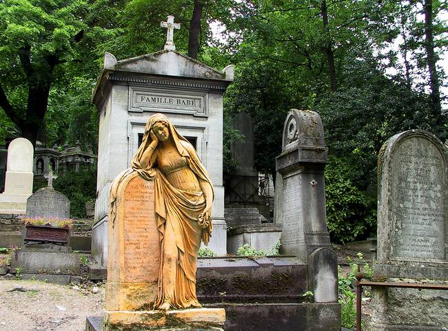 Pere Lachaise 23