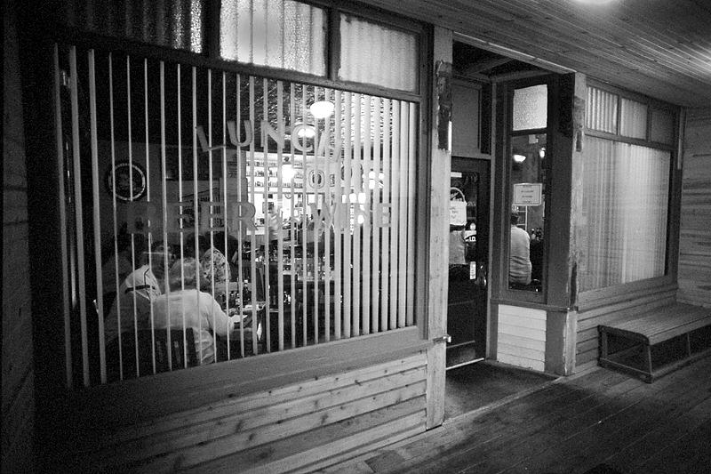 080504xp_crop0011 copy.jpg