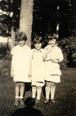 Ann Quinlan Patsy and Mary Rose 1926