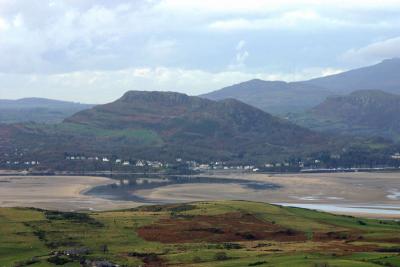 Moel-y-gest above Borth-y-gest