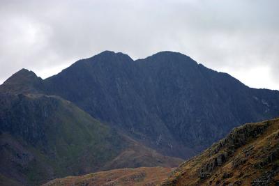Lliwedd cliffs