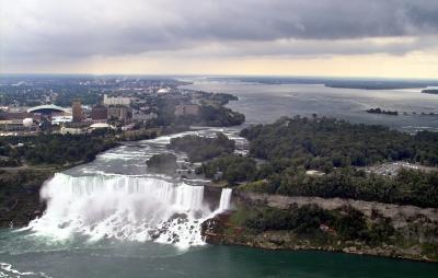 u36/veroman/medium/32212476.AmericanFalls.jpg