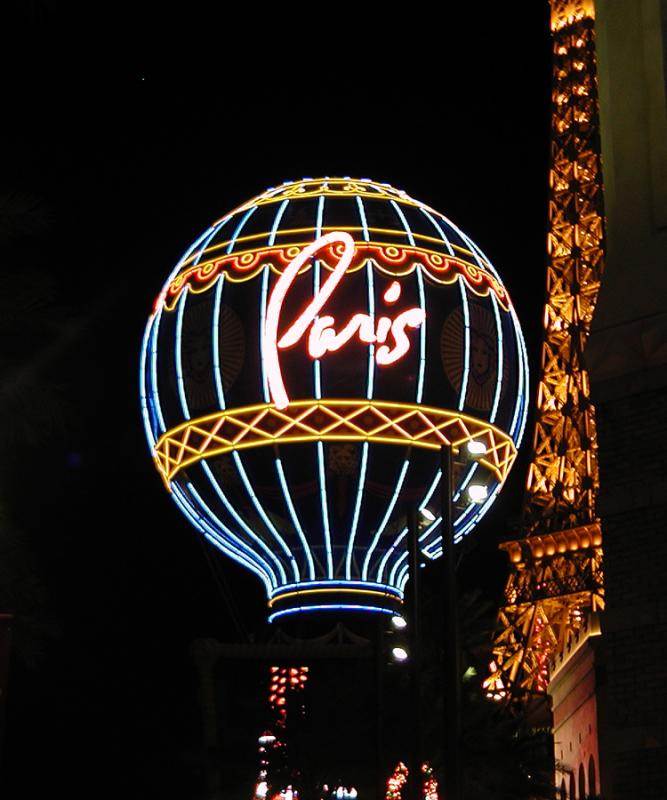 Paris Resort #1