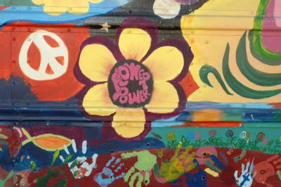 u36/wickerpix/medium/32289880.FlowerPower.jpg