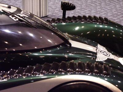 Bentley racing car that won Le Mans 2003