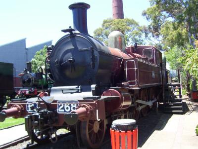 u37/al_cc/medium/24127084.D4268Suburbanpassengerloco.jpg