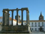 vora - Roman Temple and Cathedral