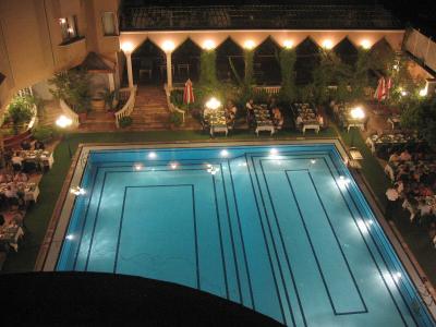 NOT this pool, which is the pool at Harran Hotel in Urfa (Sanliurfa)