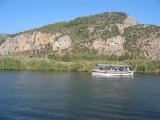 Starting out, we see other boats, with slightly different itineraries.